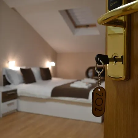 Hotel City House