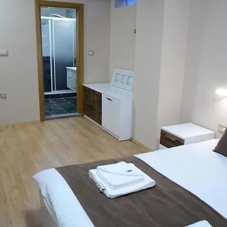 Hotel City House Отель 3*